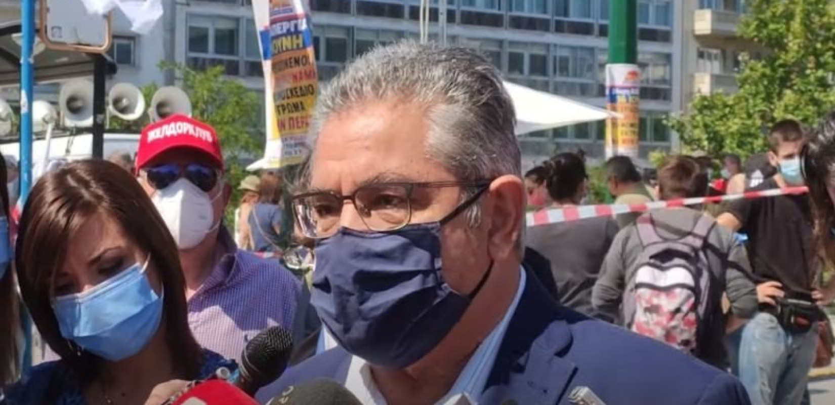 Κουτσούμπας στην απεργιακή συγκέντρωση: Η πλειοψηφία του λαού μας θα αφήσει στα χαρτιά αυτό το νομοσχέδιο - έκτρωμα του "Χατζηθάφτη"