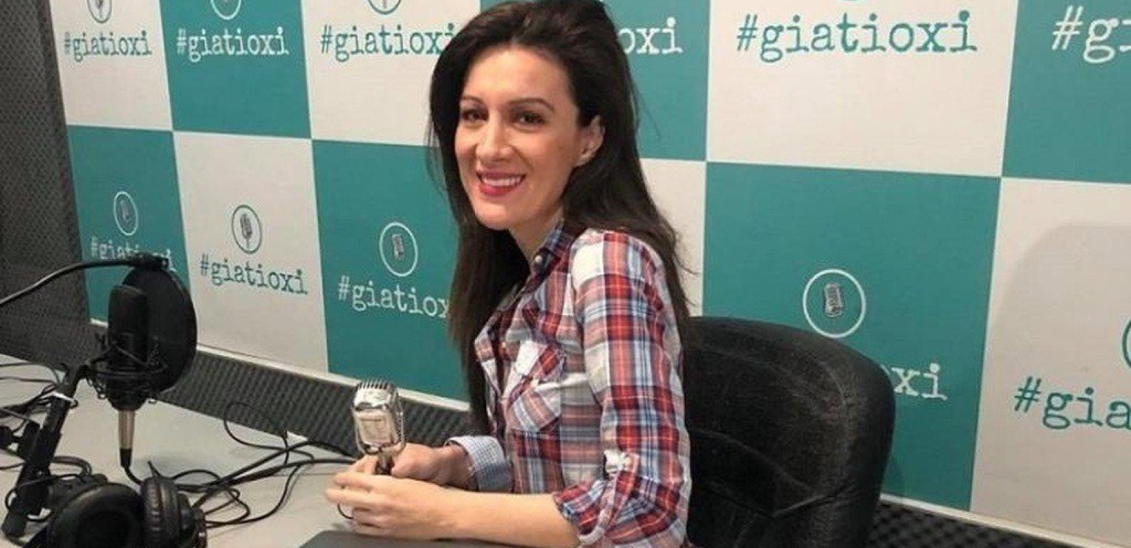 Η Θεσσαλονικιά που με το podcast της σαρώνει σε όλο τον κόσμο από το...σπίτι της!