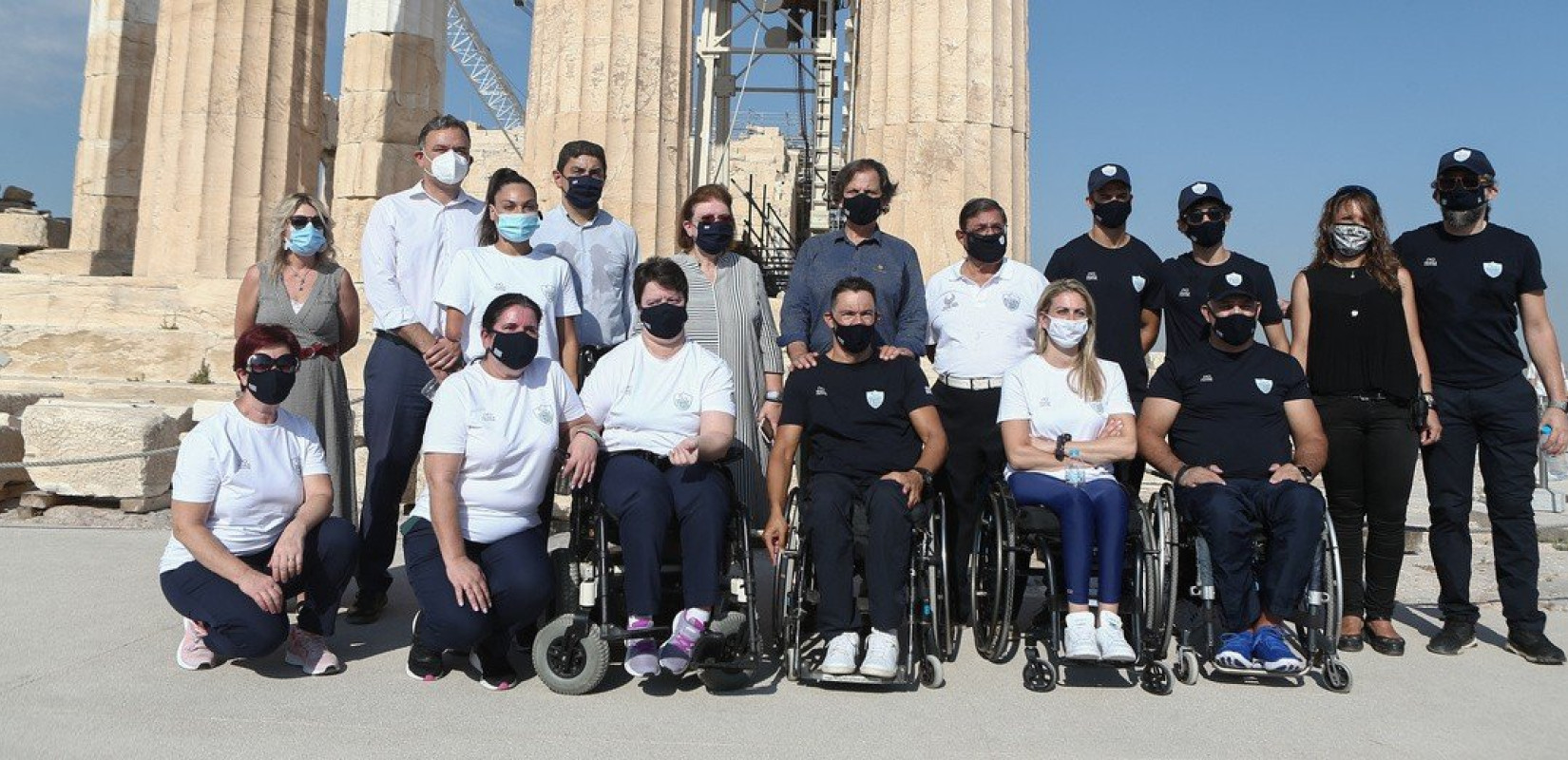 Παραολυμπιακοί Αγώνες: Η Λίνα Μενδώνη και ο Λευτέρης Αυγενάκης υποδέχθηκαν την ελληνική αποστολή στην Ακρόπολη 
