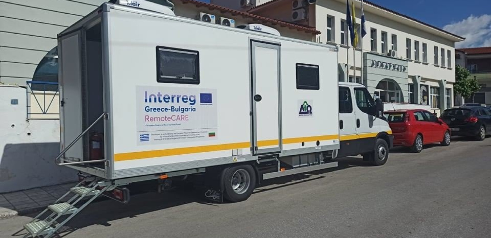 «RemoteCare» - Δ. Ωραιοκάστρου: Εκατοντάδες πολίτες κάνουν δωρεάν ιατρικές εξετάσεις