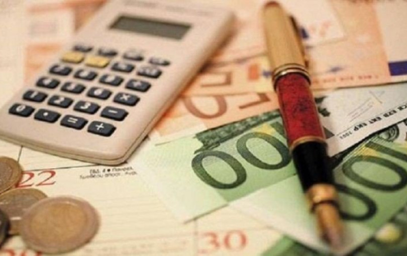 Προϋπολογισμός: Στα 28 δισ. τα φορο-έσοδα στο 5μηνο - Στα 3,65 δισ. ευρώ το πρωτογενές πλεόνασμα