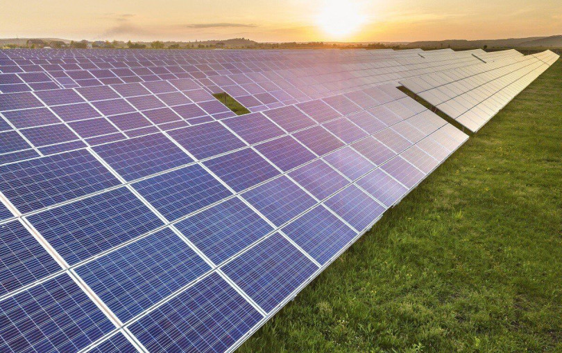 Οι αφόρτιστες μπαταρίες… φορτίζουν αυξήσεις στο ρεύμα - Χάνουμε 1 δισ. ετησίως από την καθυστέρηση της αποθήκευσης