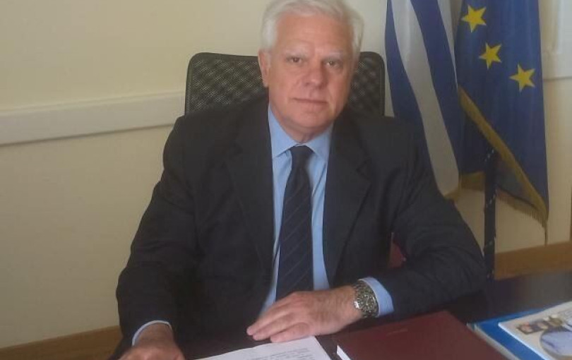 Η παραίτηση του πρύτανη του Keele Greece και η κάθοδος Σαμαρά στις εκλογές