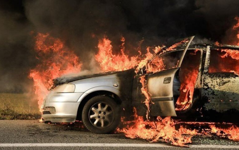 Θεσσαλονίκη: Φωτιά σε όχημα στα Διαβατά - Άμεση επέμβαση της Πυροσβεστικής