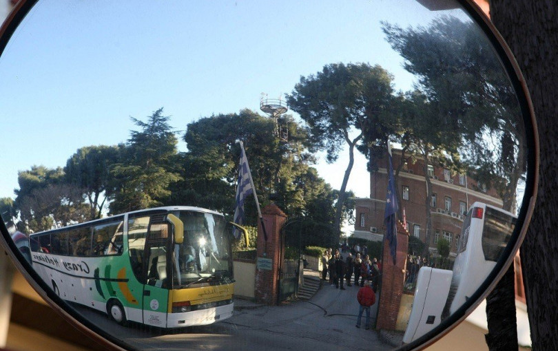 Θεσσαλονίκη: Αγώνας δρόμου για τα σχολικά δρομολόγια