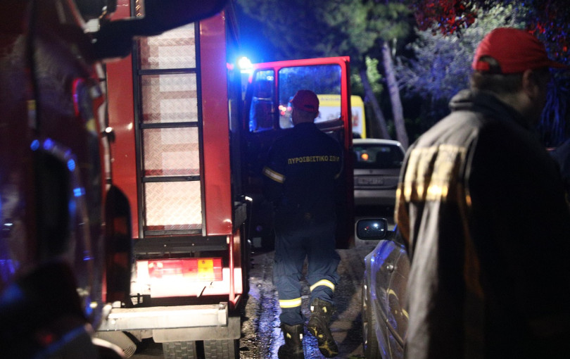 Ασβεστοχώρι: Στις φλόγες αυτοκίνητο το βράδυ του Σαββάτου