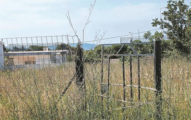 Κιλκίς: Ο δήμος καλεί τους πολίτες να καθαρίσουν οικόπεδα και ακάλυπτους - Ποιες ποινές προβλέπονται