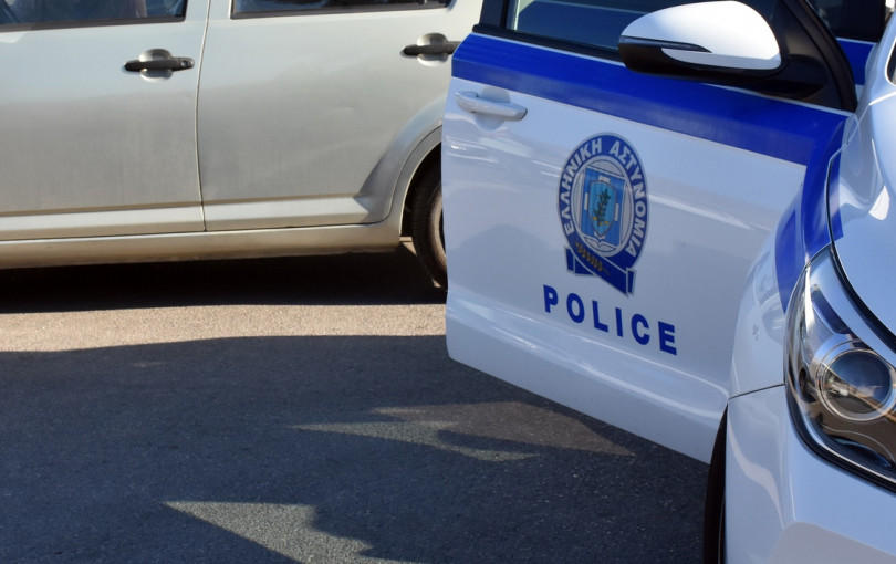 Συλλήψεις για απάτη και κλοπή σε Ημαθία, Πιερία