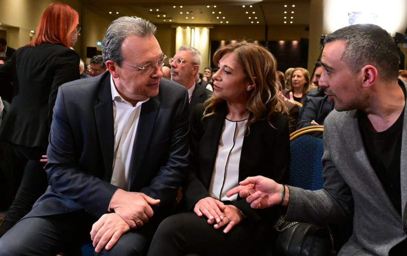 Η ένταξη του Νίκου Νυφούδη στο ΣΥΡΙΖΑ και οι αντιδράσεις