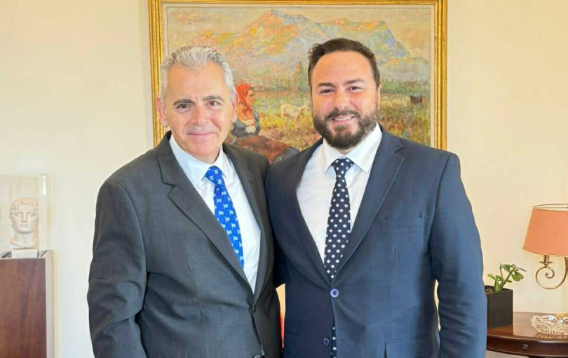 Τα συγχαρητήρια και οι γραβάτες