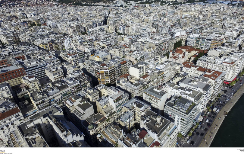Θεσσαλονίκη: Μεγαλώνει το χάσμα ζήτησης και προσφοράς κατοικίας – Πόσα σπίτια λείπουν, πόσο κοστίζει το τετραγωνικό