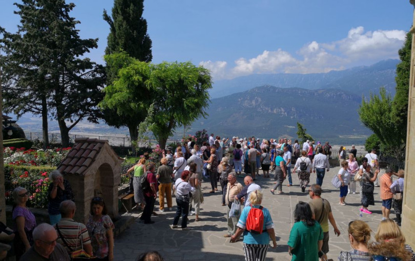 Ξεκινούν οι αιτήσεις για το πρόγραμμα κοινωνικού τουρισμού για συνταξιούχους ελεύθερους επαγγελματίες