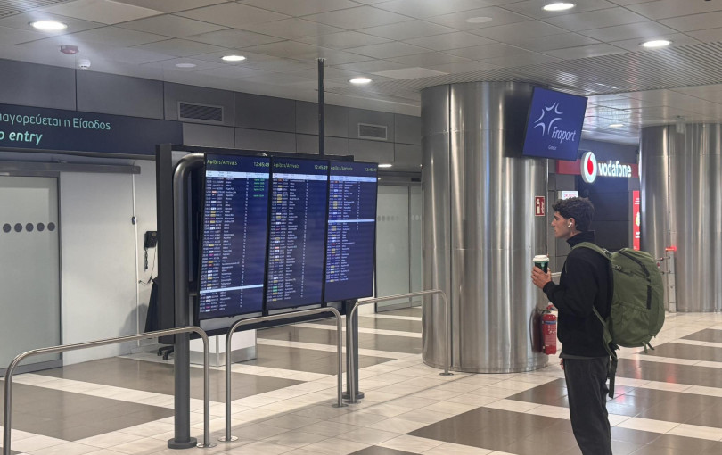 Οι «πτήσεις αγωνίας» της Ryanair πάνω από το «Μακεδονία», ο νέος τιμονιέρης του ΣΕΒΕ, η νέα επένδυση των 21,5 εκατ., και ένας giga πλειστηριασμός. Γράφει ο Money Follower
