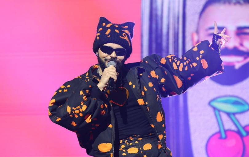 Eurovision: Ο Akylas με το «Ferto» ξεσήκωσε το κοινό στο Άμστερνταμ (βίντεο)