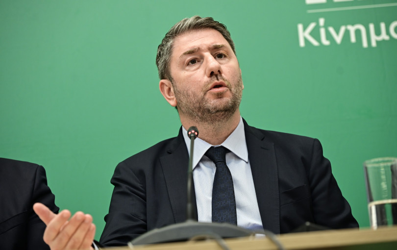ΠΑΣΟΚ-ΚΙΝΑΛ: Τα τέσσερα «γήπεδα» και η τακτική της επίθεσης