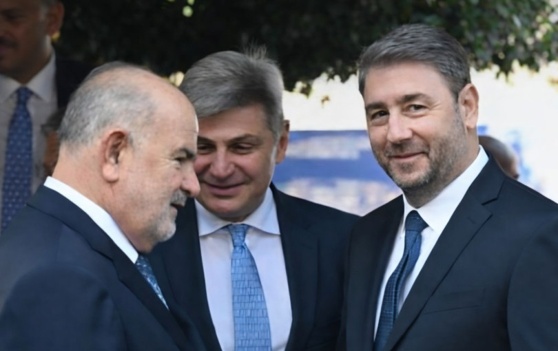 Φαραντούρης προσεχώς και με τη... βούλα στο ΠΑΣΟΚ-ΚΙΝΑΛ