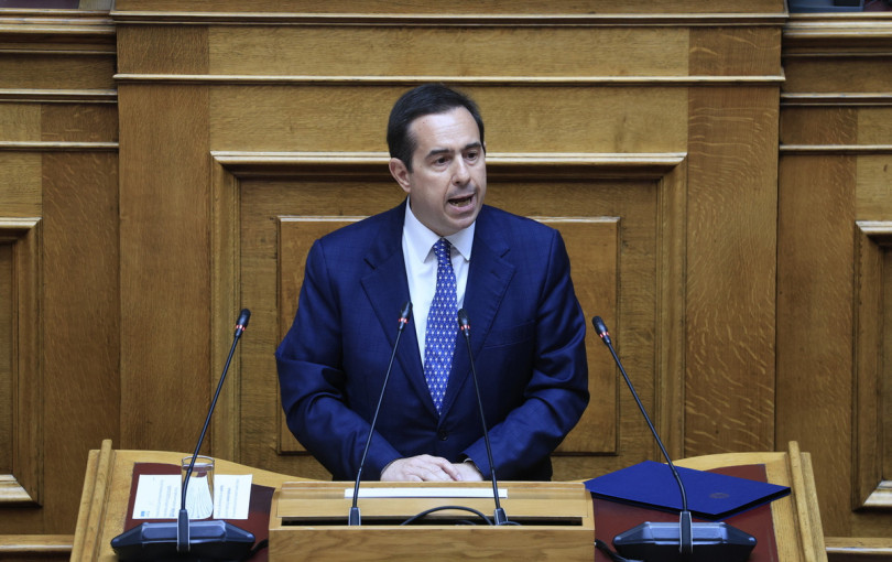 Νότης Μηταράκης: Επιστρέφει στα καθήκοντα του κοινοβουλευτικού εκπροσώπου της ΝΔ