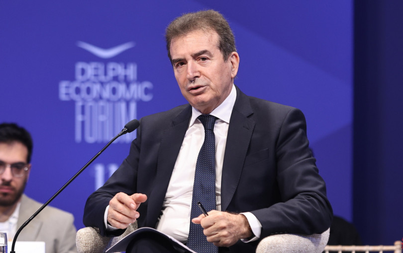 Μ. Χρυσοχοΐδης: 100–120 καταγγελίες καθημερινά για ενδοοικογενειακή βία