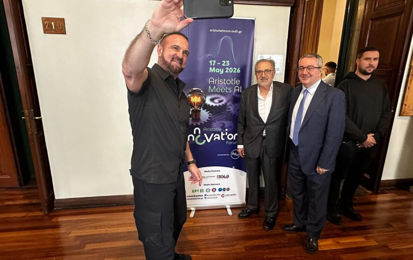 Οι κορυφαίοι της επιστήμης σε μία selfie