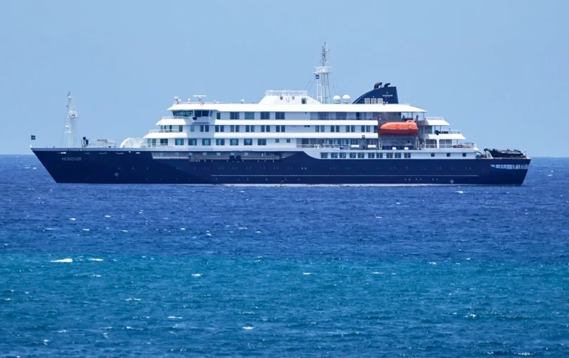 Καμπανάκι από ΠΟΥ: «Επαφές υψηλού κινδύνου» όλοι οι επιβάτες του κρουαζιερόπλοιου όπου εντοπίστηκαν κρούσματα χανταϊού