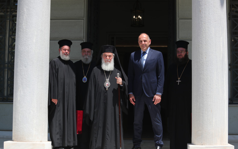 Γ. Γεραπετρίτης προς Πατριάρχη Ιεροσολύμων: «Τα δικαιώματα του Πατριαρχείου αποτελούν υπόθεση όλου του Ελληνισμού»
