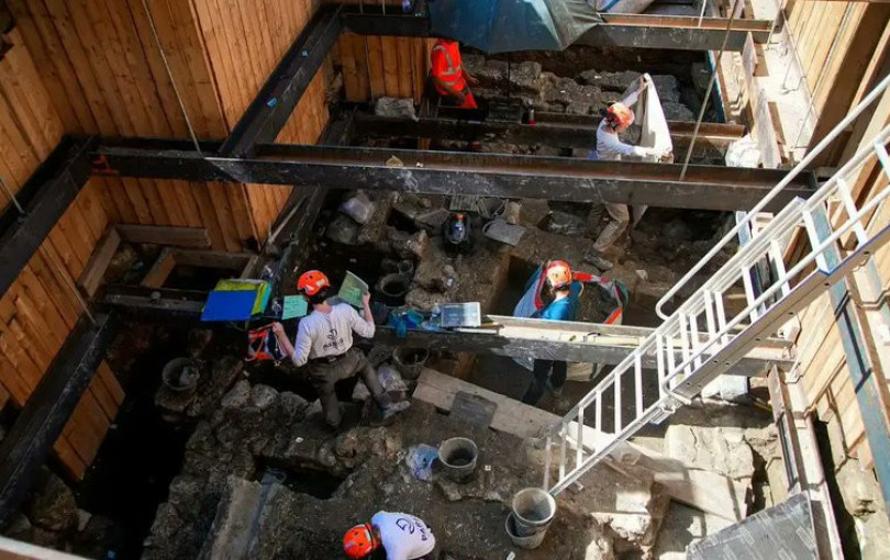 Η «ανασκαφή του αιώνα» κάτω από την Παναγία των Παρισίων: Στο φως ρωμαϊκά και μεσαιωνικά μυστικά (βίντεο)