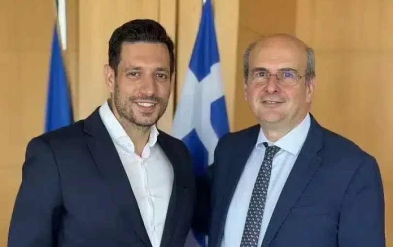 Ανεβαίνουν Κυρανάκης και Χατζηδάκης
