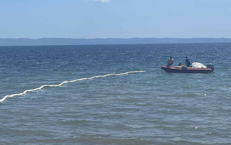 Χαλκιδική - «Έσκασε» ο βιολογικός στη Νικήτη: Απαγoρεύτηκε η κολύμβηση - Τι λέει ο δήμαρχος