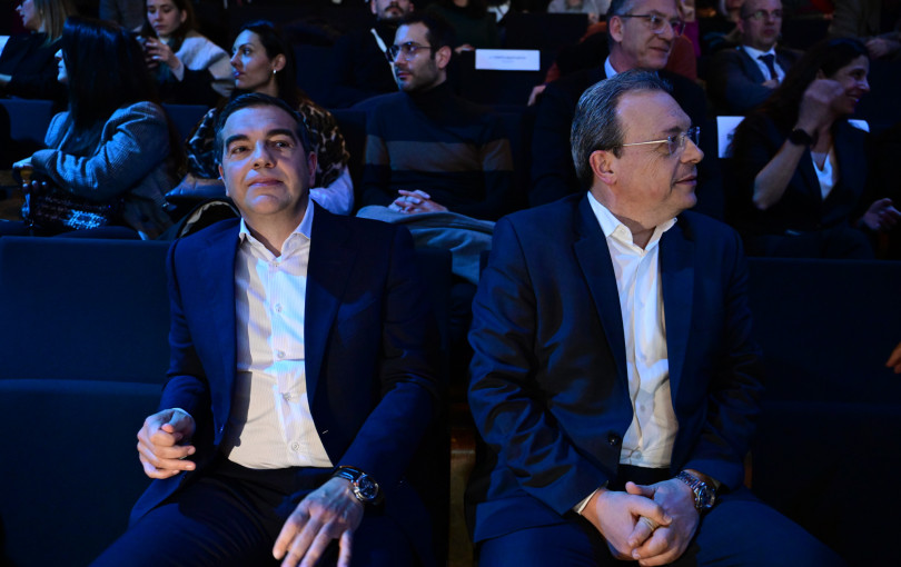 Μ’ αεροπλάνα και βαπόρια και με τους φίλους τους παλιούς... Γράφει ο Υπόγειος Διαδρομιστής