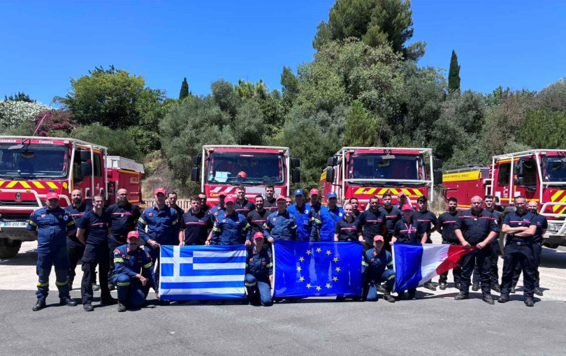 Μάχες με τις φλόγες στη Γαλλία για τους Έλληνες πυροσβέστες - Συμμετείχαν στην κατάσβεση δύο εστιών
