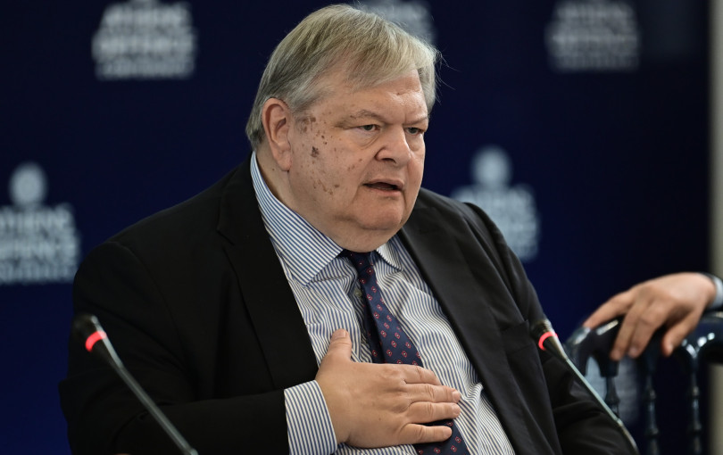 Ευ. Βενιζέλος: Ένα ισχυρό ΠΑΣΟΚ είναι και πάλι σήμερα αναγκαίο