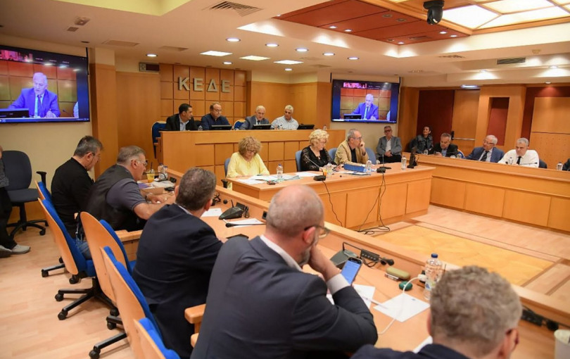 Ξεκλείδωσαν 5.537 θέσεις εργασίας στους Δήμους, μέσω του Προγράμματος Απασχόλησης 55 και άνω
