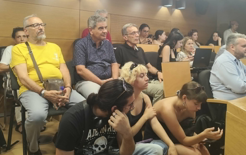 Παρόντες Τζήκας, Ποζρικίδης