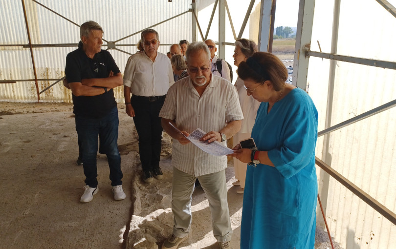 Μενδώνη: «Προχωρούμε στην προστασία και ανάδειξη της ρωμαϊκής έπαυλης στο Αμύνταιο»