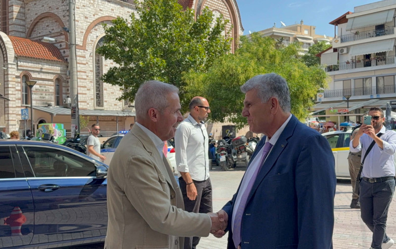 Οι πυκνές συναντήσεις του Θ. Δαβάκη που δεν είναι προεκλογικές, αλλά ουσιαστικές