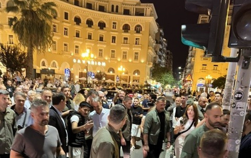 Μητσοτάκης by Thessaloniki: Η περιοδεία στα έργα, η συνάντηση με τους δημοσιογράφους, το δείπνο με τη Μαρέβα και το πάρτι της ΟΝΝΕΔ