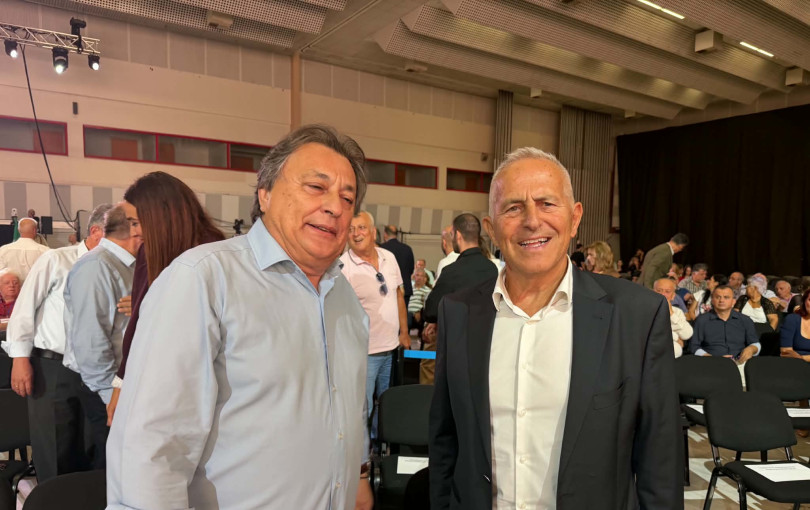 Θέμα χρόνου η προσχώρηση στο ΠΑΣΟΚ με τη... βούλα