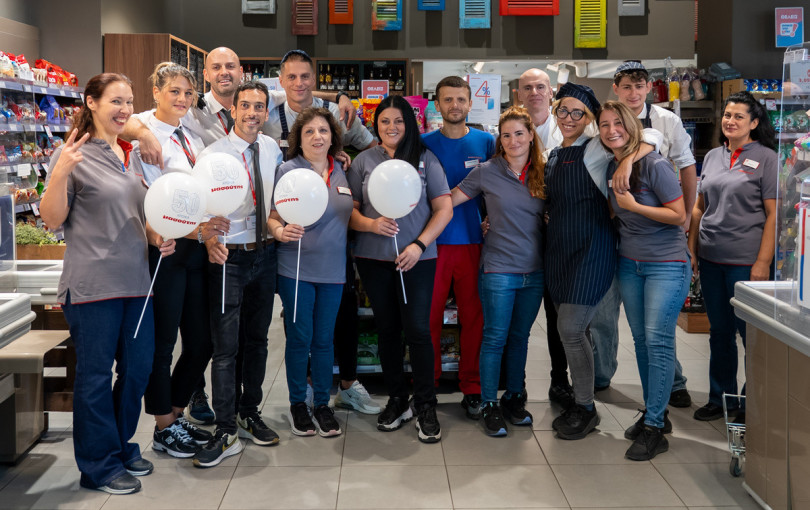 Θεσσαλονίκη: 50 χρόνια ιστορίας για την Διαμαντής Μασούτης Α.Ε. - Από την οδό Κ. Κρυστάλλη το 1976 σε 1.402 σημεία της χώρας