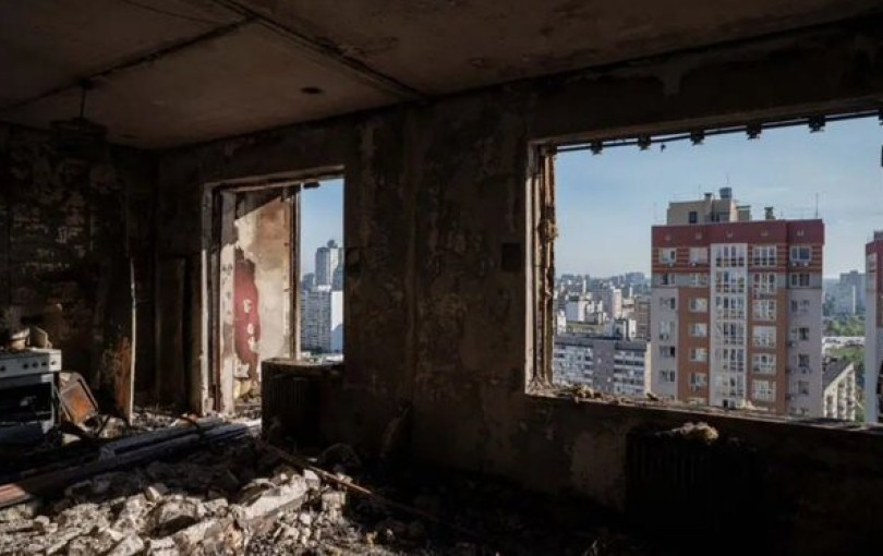 Αιματηρές ρωσικές επιδρομές σε Κίεβο και Χάρκοβο: Τρεις νεκροί και δεκάδες τραυματίες