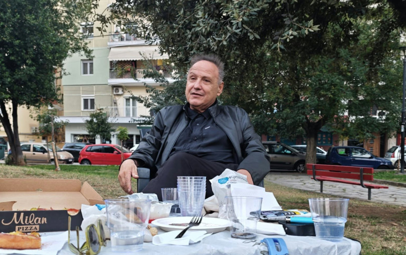 Για μία ρακή στο πάρκο Κρήτης