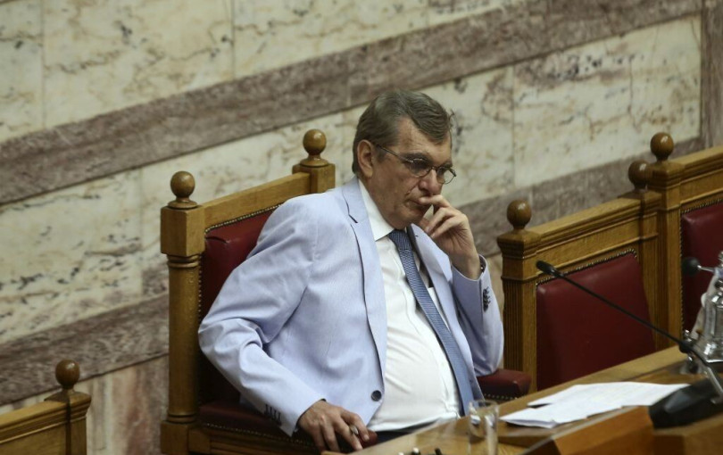 Ένα ιδρυτικό στέλεχος του ΠΑΣΟΚ από τη Θεσσαλονίκη αποχαιρετά μέσω του makthes.gr τον Δημήτρη Κρεμαστινό 