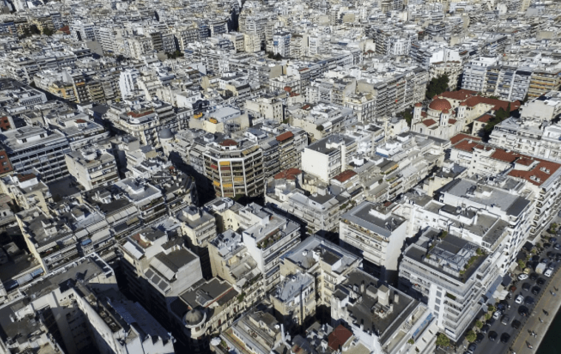 Στο «μικροσκόπιο» της ΑΑΔΕ τα εισοδήματα από Airbnb: Έρχονται σαρωτικές διασταυρώσεις και νέα «λουκέτα»