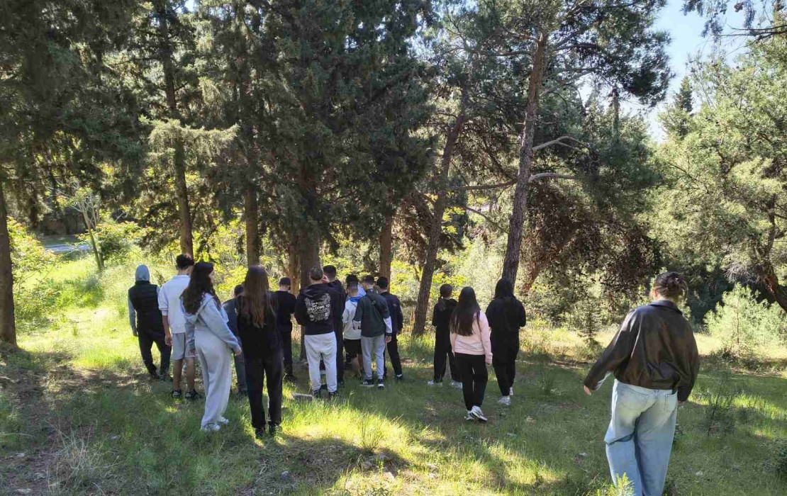 Μαθητές Λυκείων ανακάλυψαν τους «θησαυρούς» του Δασοκτήματος Ωραιοκάστρου