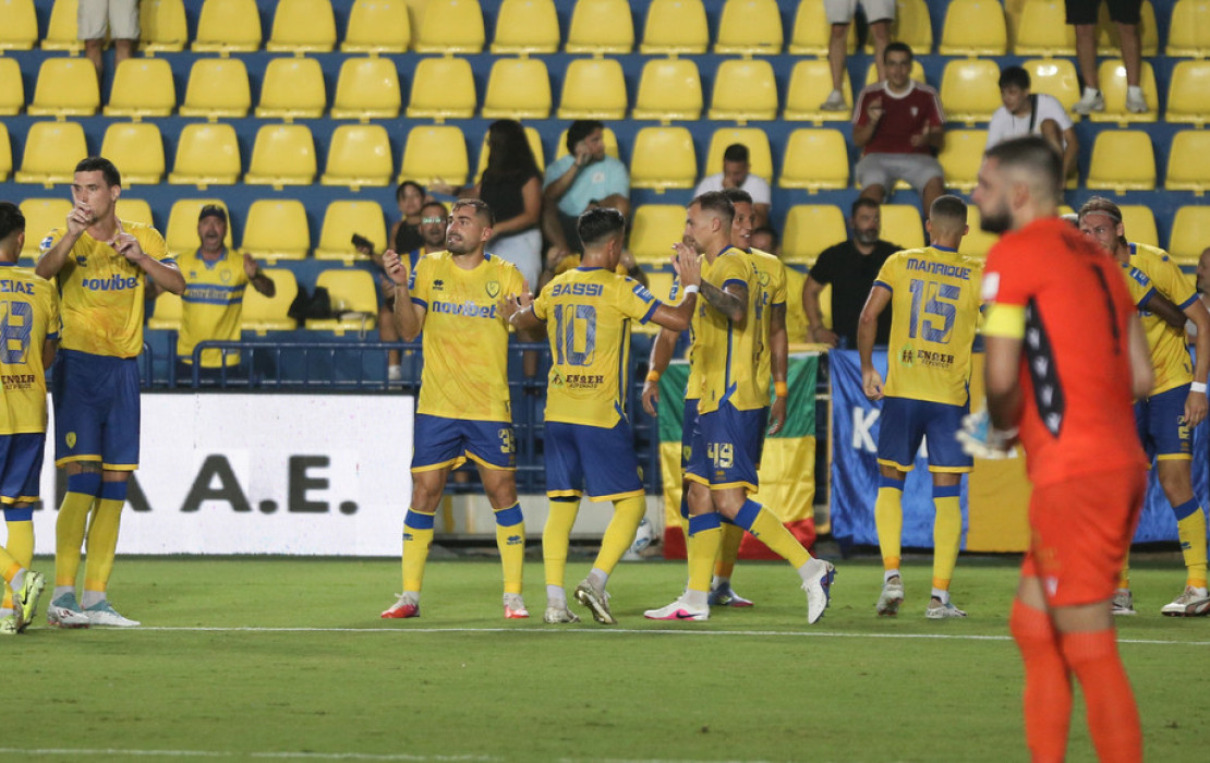 Super League: «Καθάρισε» και την Καλαμάτα ο Παναιτωλικός