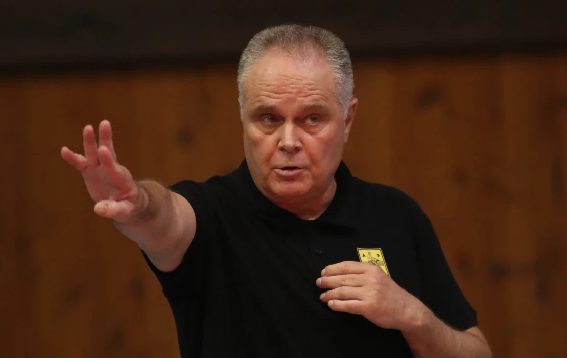 Άρης: Επιστροφή του Χρήστου Πάτρα στον πάγκο της γυναικείας ομάδας βόλεϊ