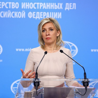 Μ. Ζαχάροβα: Η Ρωσία είναι ανοιχτή να εξετάσει νέες προτάσεις για την ειρηνευτική διαδικασία στην Ουκρανία