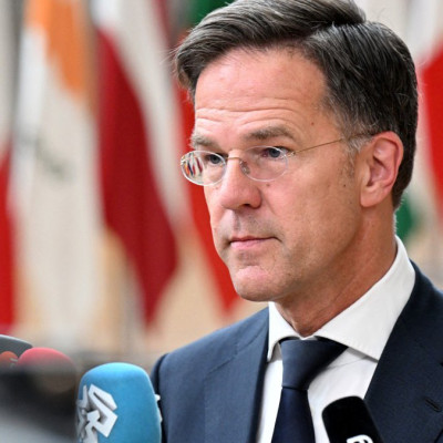 Μαρκ Ρούτε: Το ΝΑΤΟ έτοιμο για ρόλο στα Στενά του Ορμούζ