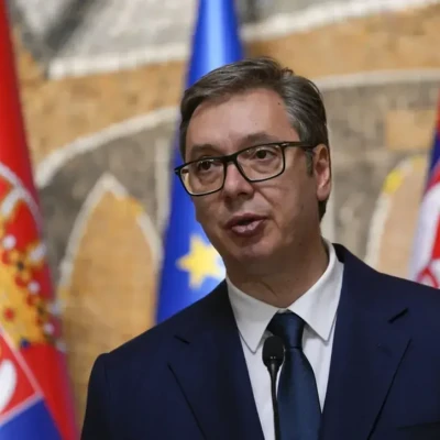 Σερβία: Ο Αλεξάνταρ Βούτσιτς παραδέχτηκε την ήττα του, αποχωρεί έπειτα από 14 χρόνια στην εξουσία - Ιστορικό ρεκόρ συμμετοχής, στο 70%