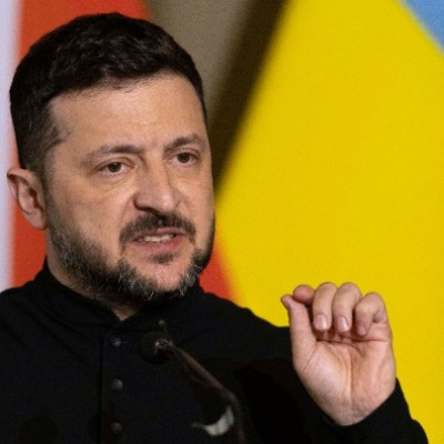 Β. Ζελένσκι: «Οι ουκρανικές δυνάμεις χτύπησαν ρωσικό διυλιστήριο πετρελαίου στην πόλη Περμ»