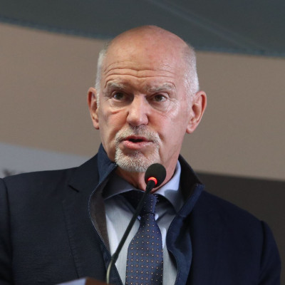 Γ. Παπανδρέου: Η απάντηση σήμερα δεν μπορεί να είναι λιγότερη δημοκρατία - Πρέπει να είναι περισσότερη δημοκρατία με πραγματικό περιεχόμενο